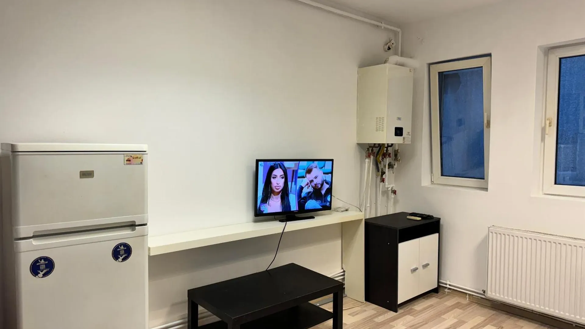 Heart Of Old Town Studio By Chr Luxury Property contacts