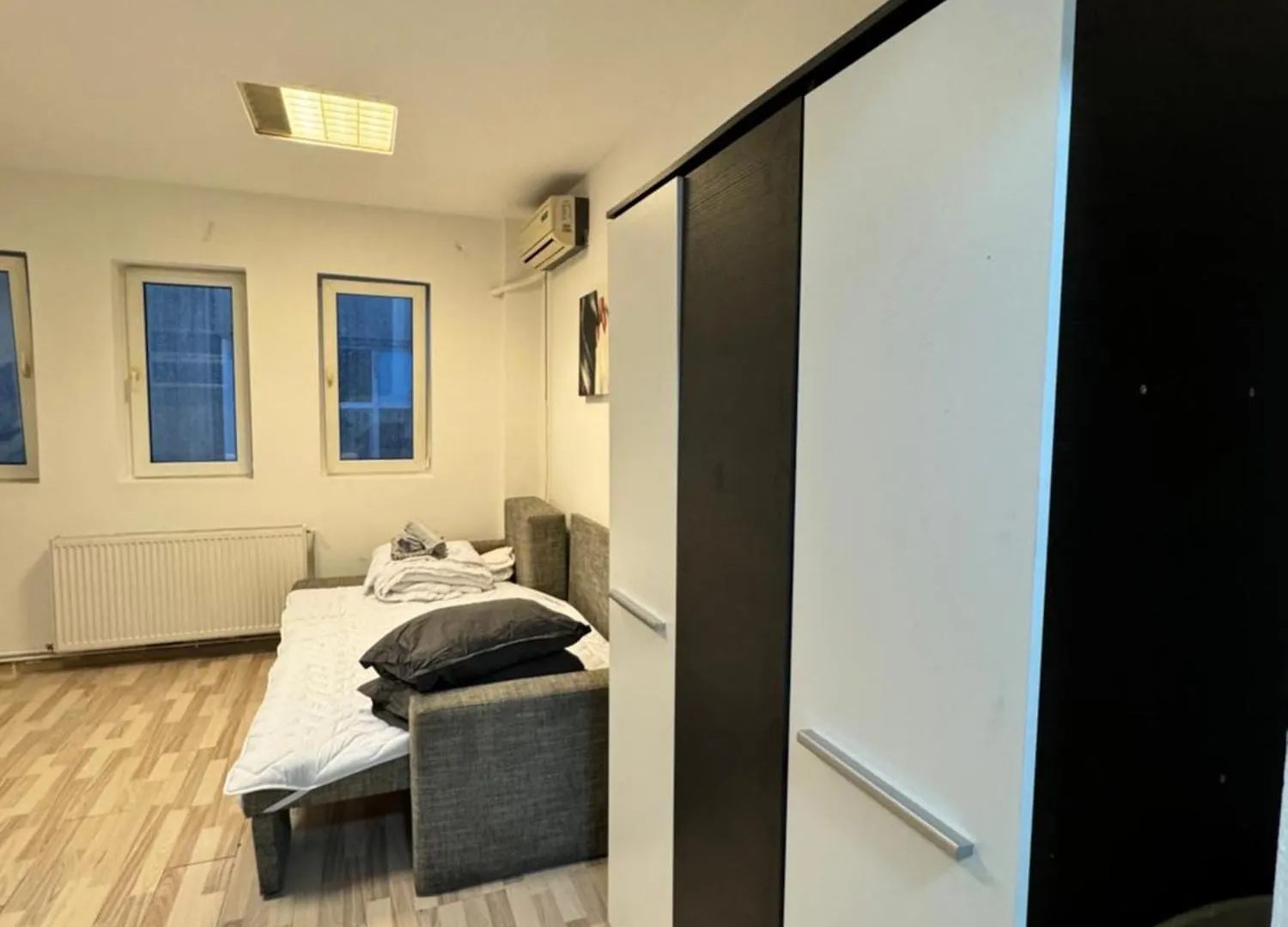 Heart Of Old Town Studio By Chr Luxury Property Apartment Bucharest